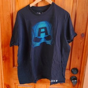 Onnit x Marvel Men's XL Captain America Shirt